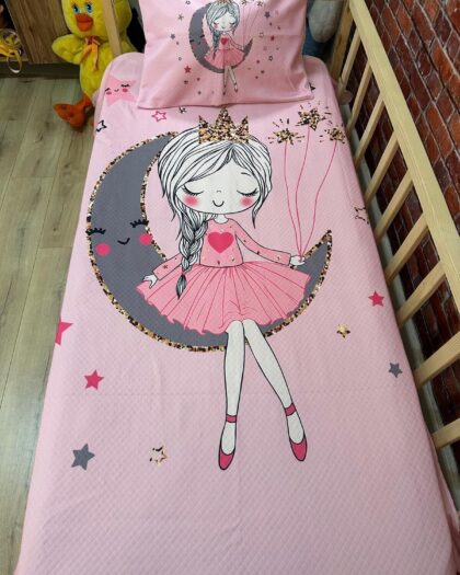 EVSHOMES PEMBE AYDA KIZ DİJİTAL BASKI KAPİTONE PİKE TAKIMI